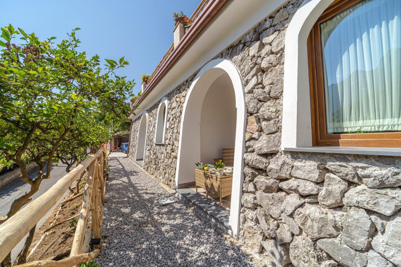 Tra Sole E Limoni Apartments Tramonti Eksteriør billede
